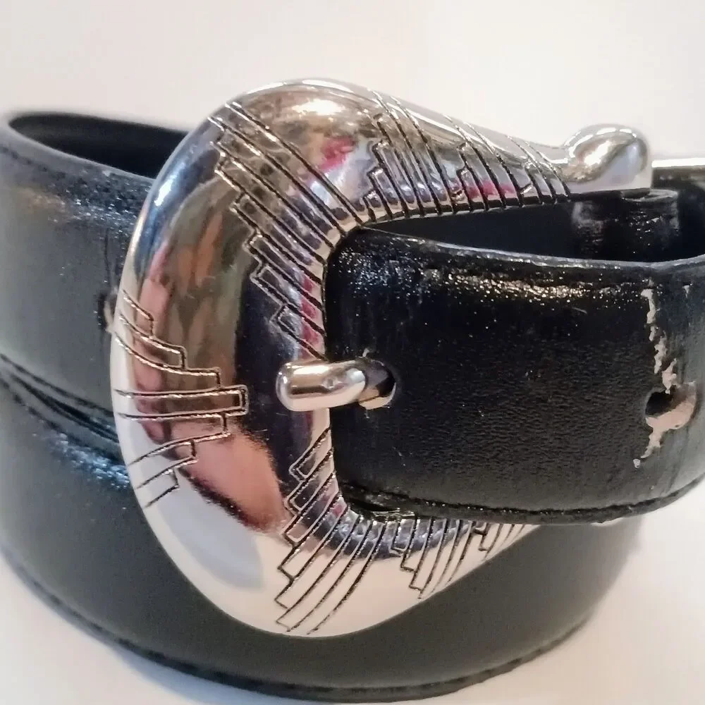 Ann Taylor material leather